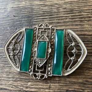 Vintage 90's Art Deco style brooch marcasite and green glass silver tone
